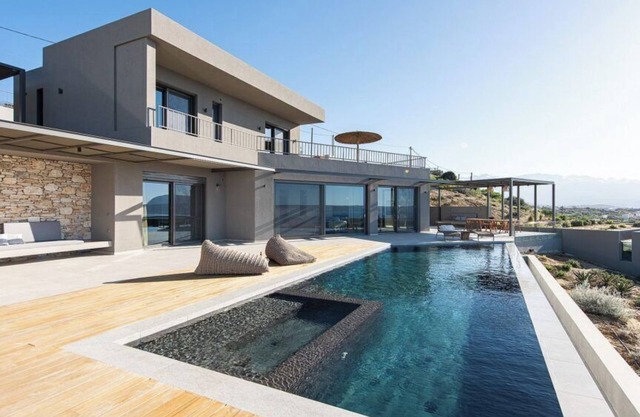 A UNIQUE VILLA IN KOKKINO HORIO