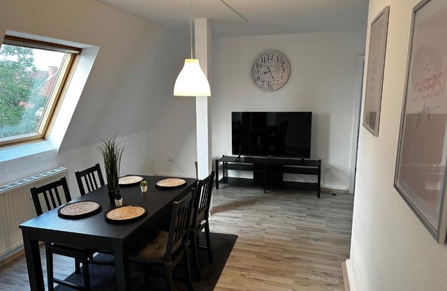 A&V Apartments Schöne Dachgeschoss Wohnung Apt Sterne
