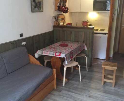 A Valfrejus,Proche des pistes, studio cabine tout confort