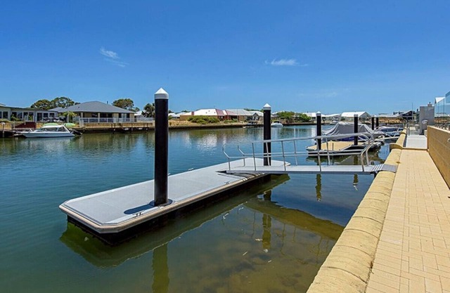 A Waterside Paradise - Geographe's Hidden Oasis