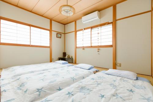 A&Z Guest House 関空行南海線二色の浜駅三分 鍵付き4人部屋