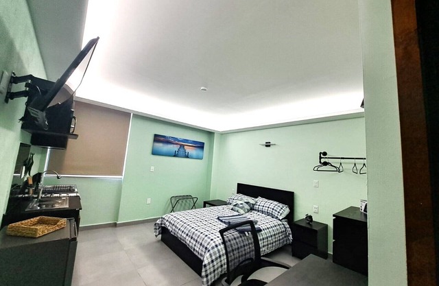 A13 Full Suite ‖ Mini Dept at Plaza Acequia A13