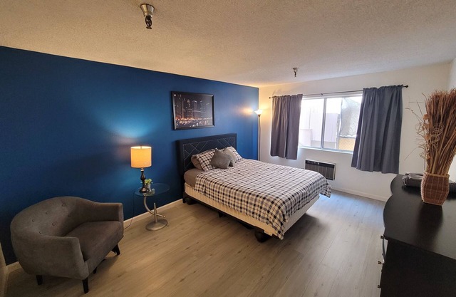 (A18) Cozy & Efficient Queen Private Studio