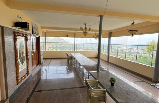 A2- Hill View Stay Kolar