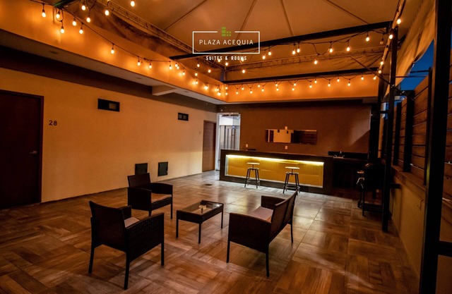 A27 Full Suite MiniDept at Plaza Acequia