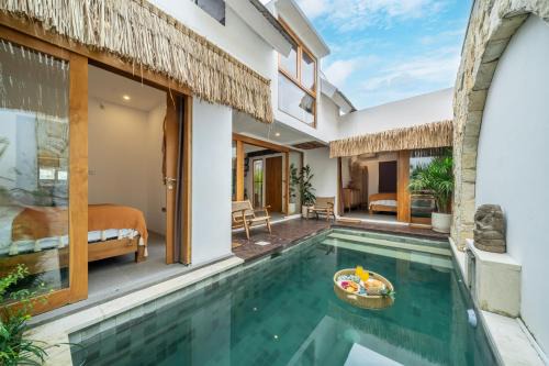 A9 - Exclusive 3-Bedroom Villa in Seminyak with a Rooftop Paradise