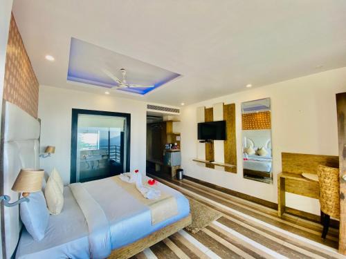 Aachman Nature Valley Resort Mashobra BY NAINA STAYCATION- Private Parking - Balcony and valley view Rooms