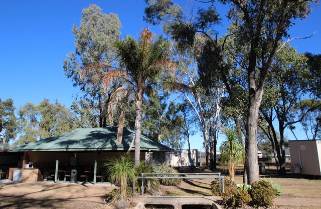 AAOK Jandowae Accommodation Park
