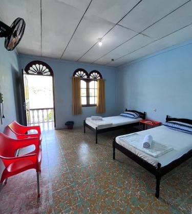 Abadi Guest House Tuktuk