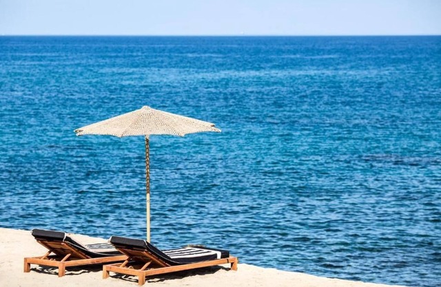 Abaton Island Resort & Spa