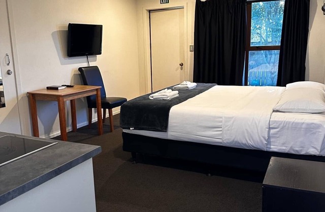 Abbey Travel Lodge Motel