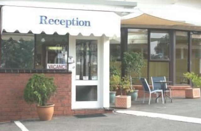 Abbotswood Motor Inn