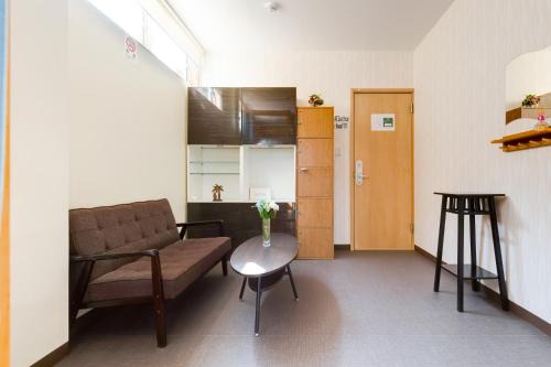 ABC Guest House 1F 一階の二段ベッド部屋共用トイレシャワー室最大四人泉佐野五分