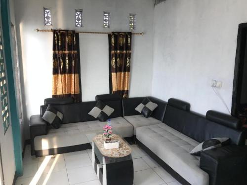 Abdi komodo home stay