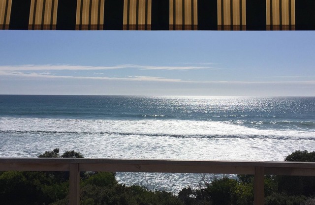 Above the Waves - unparalleled connection to the sea and nature