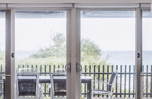 Absolute Beachfront property -Gateway to Mornington Peninsula