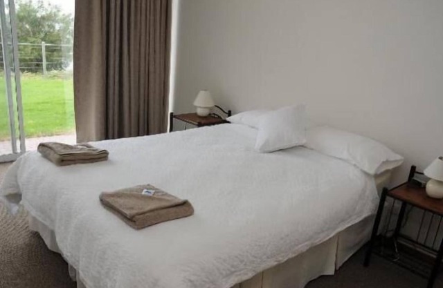 Spalding Lodge AGOSTO 2 pers $ 99 pn estancia 4nts 5ta noche GRATIS. Ex pers $ 10pn ea
