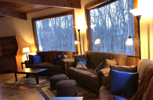 Absolutamente increíblemente hermoso, privado y aislado Cottage 40 minutos de Toronto!