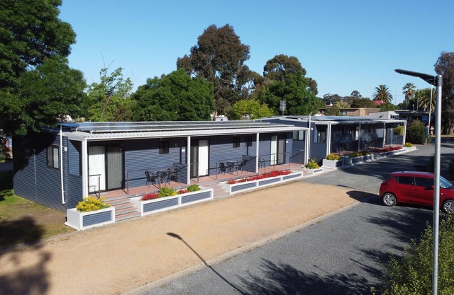 Acacia Caravan Park