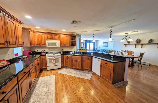 Acadia Luxury Penthouse Suite