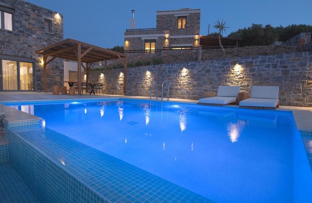Acantha Villas