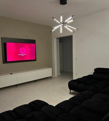 AccentBlack