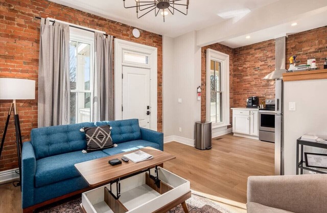 Access OSU & Crew Stadium | Pet Friendly | Parking
