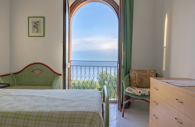 ACCIAROLI SINGLE VILLA SEA VIEW CILENTO