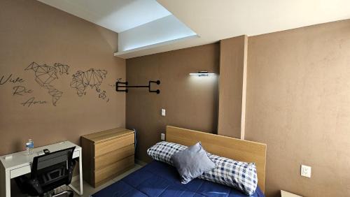 ACEQUIA PLAZA Suites IZCALLI - TEPOTZOTLÁN Cloud Beds Families Tourists & Travelers Choice Companies Executives WELCOME! 10 min Izcalli-15 min Esmeralda-20 min Sátelite-25 min AIFA