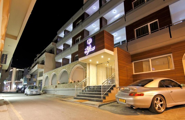 Achilleos City Hotel
