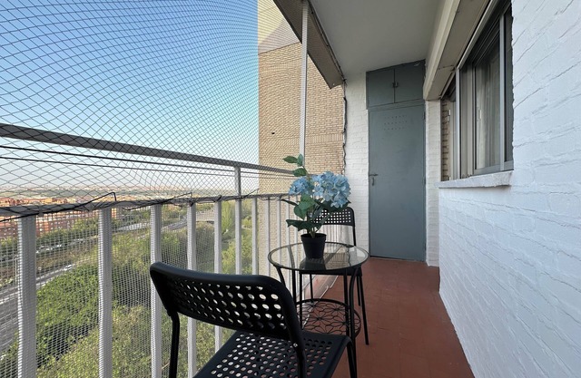 ACOGEDOR APARTAMENTO CON TERRAZA