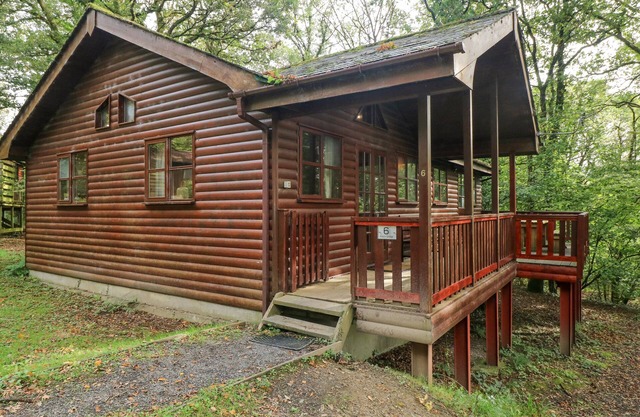 Acorn Lodge