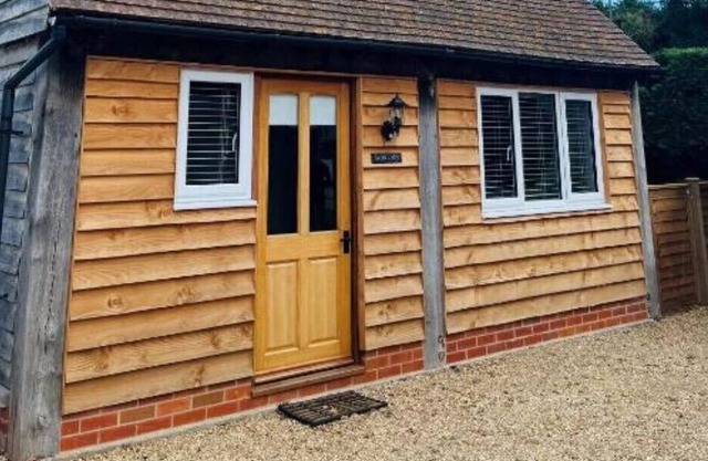 Acorn Lodge