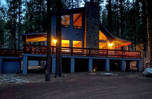 Acorn Lodge; your White Mountain oasis; perfectly located for all activities.