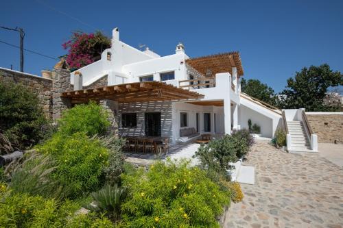 Acres Luxe, First Floor Haven & Ground Floor Retreat