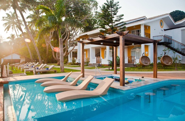 Acron Waterfront Resort