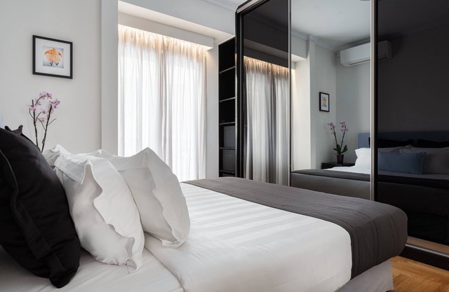 Acropolis Vibe Residence