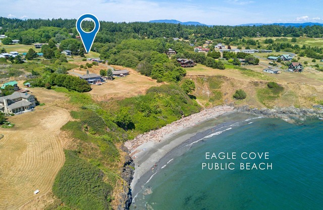 Across From the Beach! (ECL)