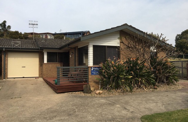 Across the road from Dalmeny Beach and inlet