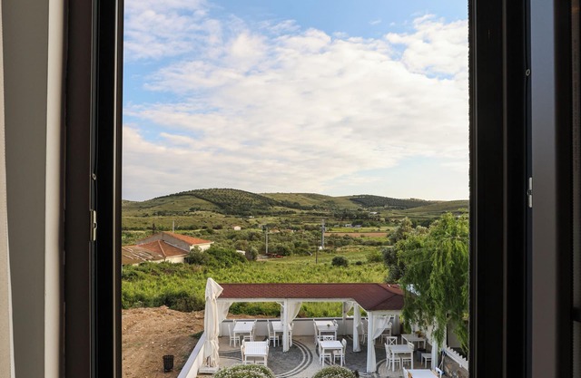 Adaloca Otel