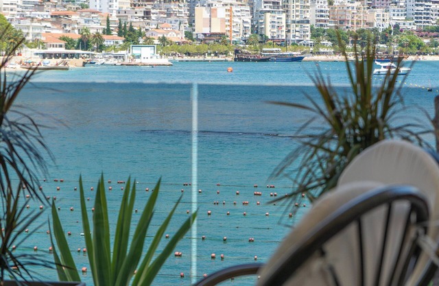Adam & Eve Suites