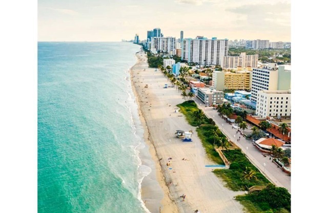 Adams Place private suite.