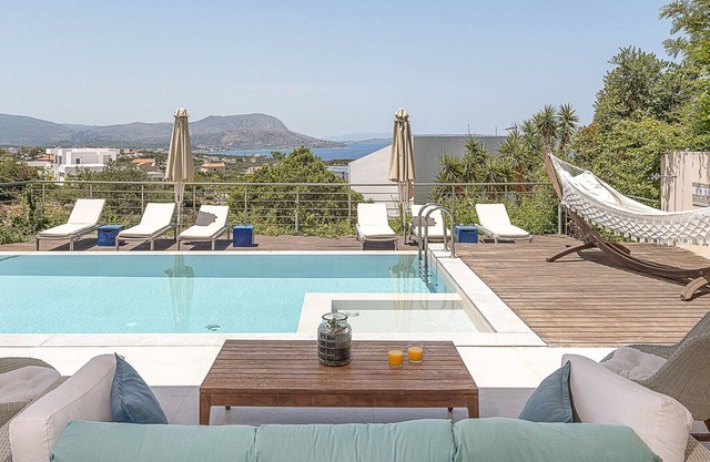 Villa Aori Adeste - Seaview,private pool & hot tub