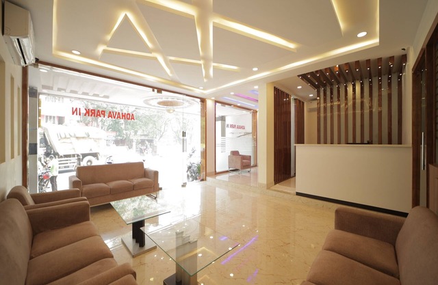 Adhava Park Inn