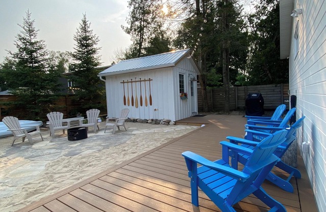 Adikameg Cottage - Sauble Beach