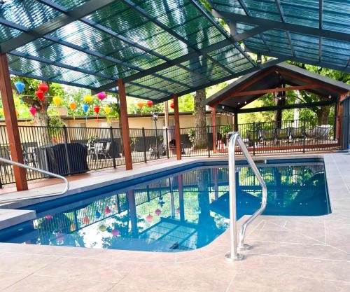 Adina Lodge Holiday Apartments