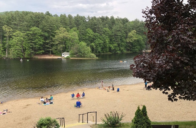 Cabina Adirondack Waterfront con hermosa vista y muelle