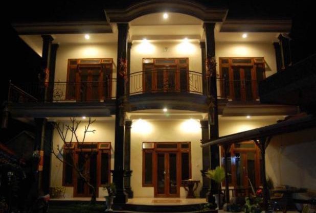 Aditya Homestay