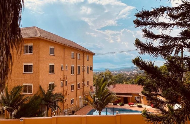 Admiral hotel