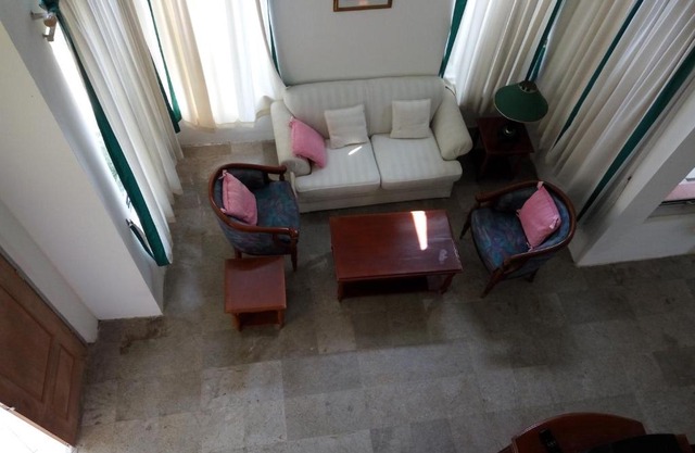 Admiral Villa